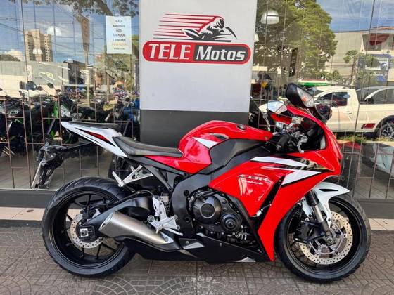 HONDA CBR 1000RR FIREBLADE HONDA CBR 1000RR FIREBLADE